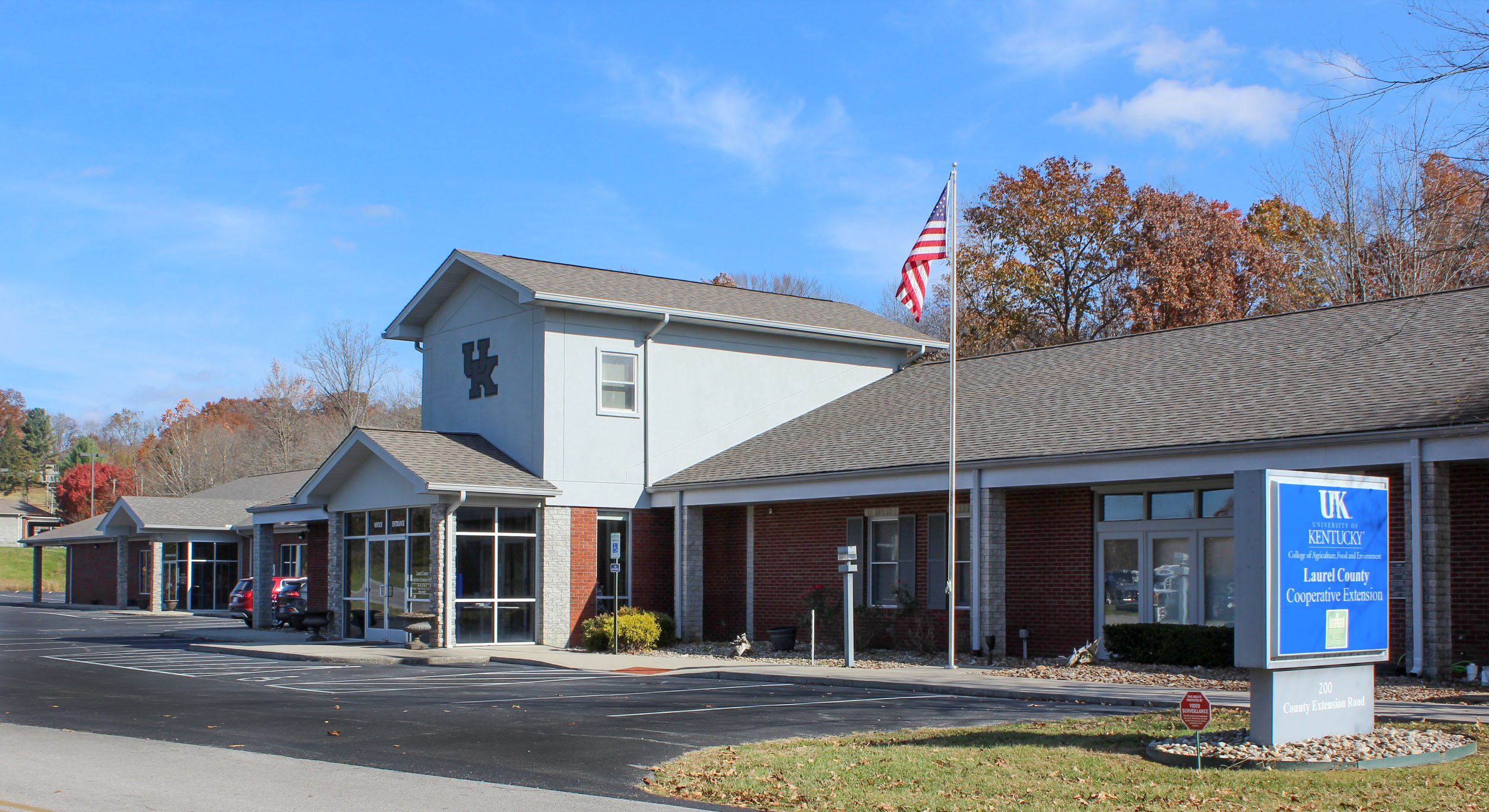 Laurel Count Extension Building